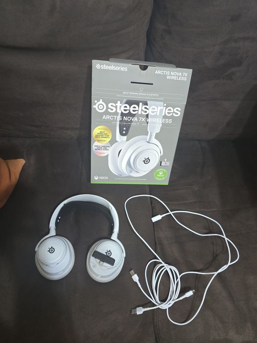 Слушалки Steelseries ARCTIS NOVA 7X WIRELESS