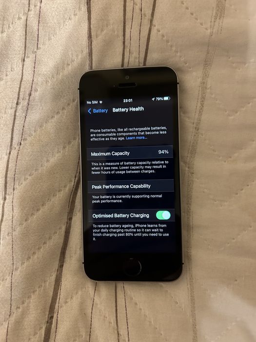 iPhone SE (1st gen) BH 94%