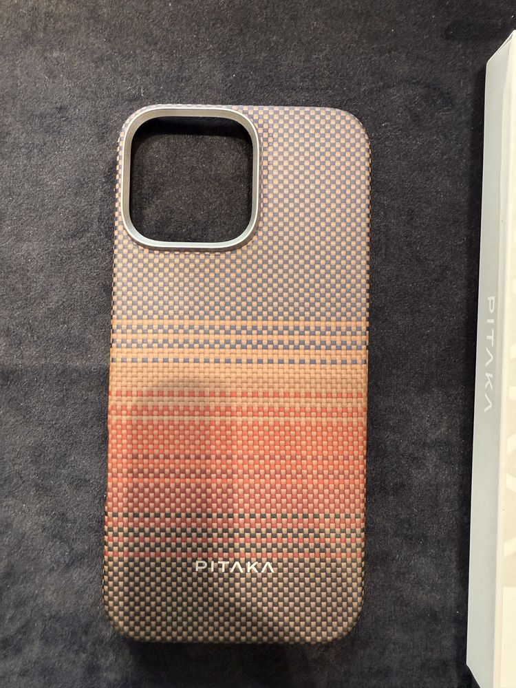 iPhone 16 pro max чехол