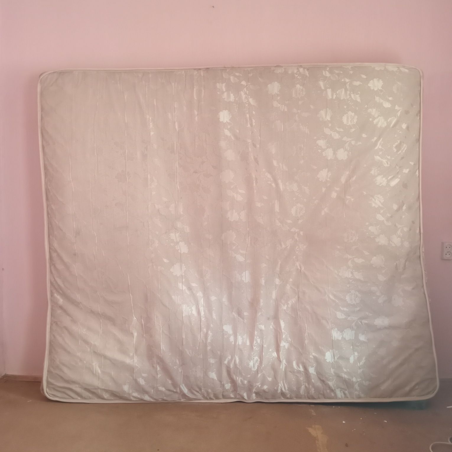 180×220 spalniy matras