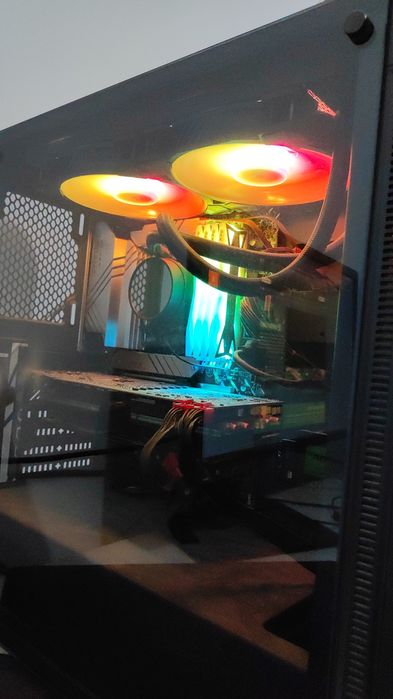 Ofer asistenta/rezolvare probleme/construiesc PC-uri