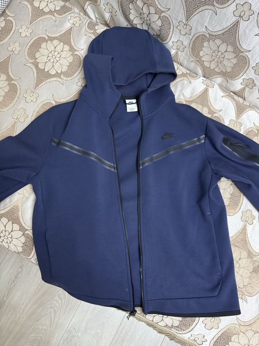Nike tech fleece