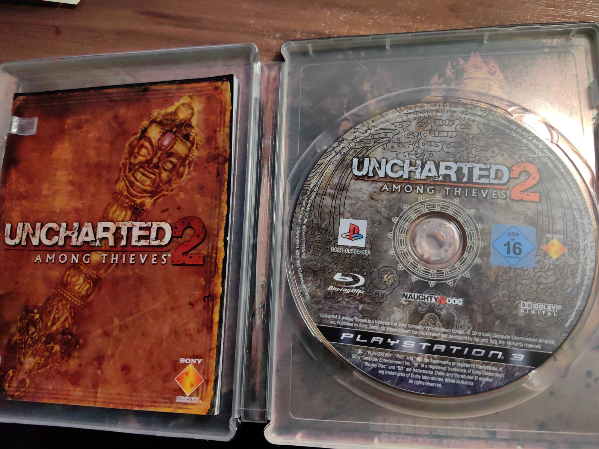 Uncharted 2 Among Thieves limited edition collector's box Playstation