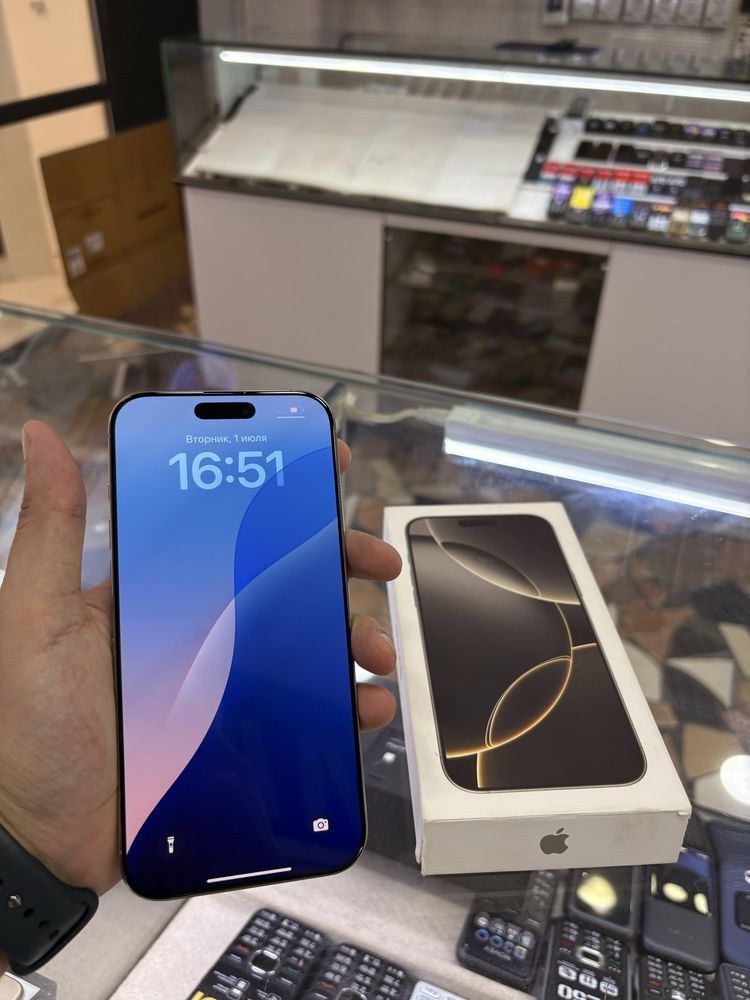 iPhone 16 Pro Max 256 gb yengide