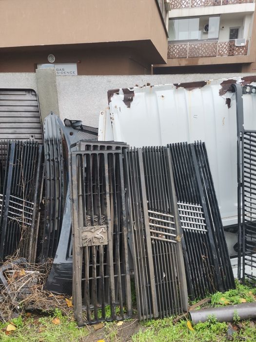 Piese auto vehicule pentru dezmembrare