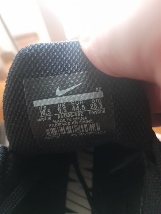 Nike Zoom Structure 22 маратонки 44 номер.