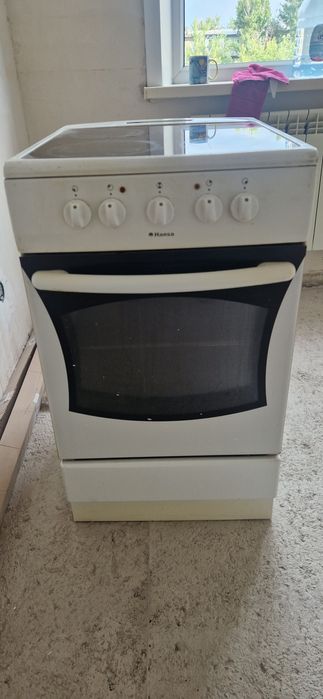 Продам электрическую плиту, Пришахтинск