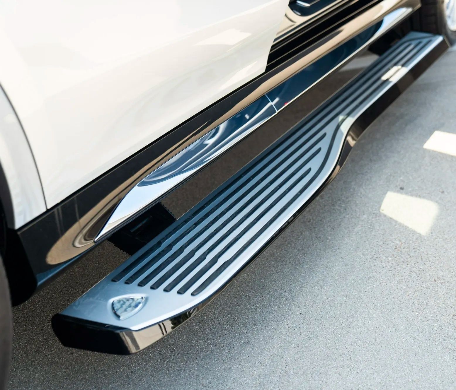 X167 Maybach Facelift пакет предна задна броня решетка степенки 23" дж