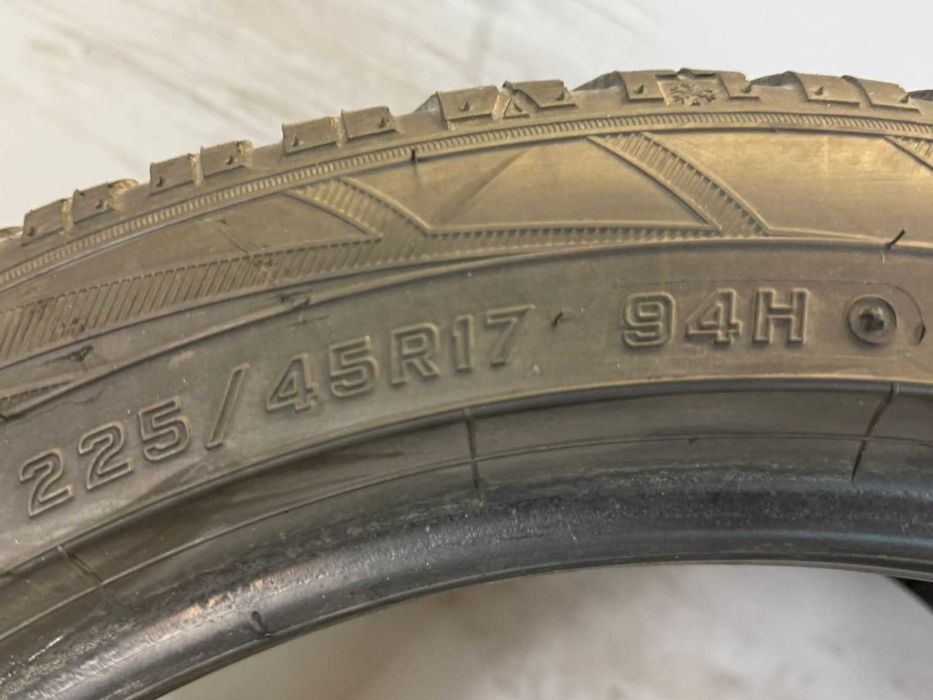 Anvelope 225/45 R17, iarna, Falken DOT 2020