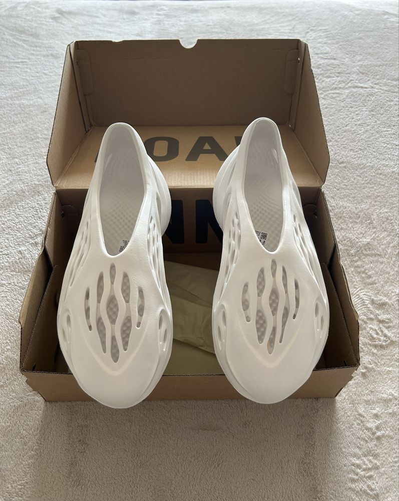 Yeezy foam runner