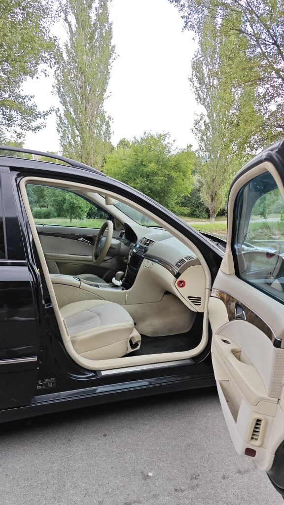Мерцедес w211 Е320