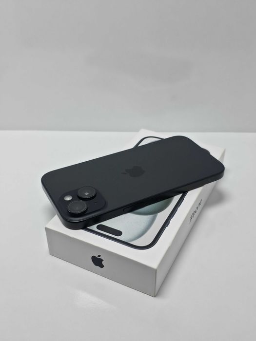 iPhone 15 128GB Black 100% Batery