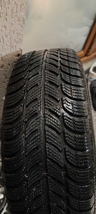 Jante cu anvelope de iarnă complete R14 4x100 Opel Astra G