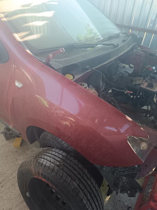 Ușa dreapta față, aripă dreapta față DACIA Logan 2