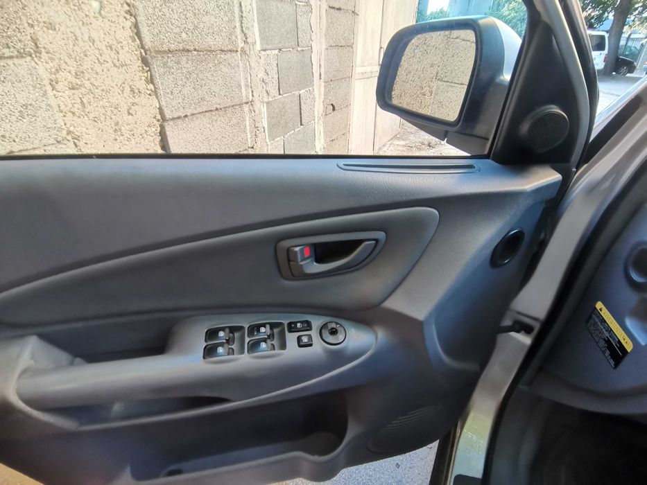 Hyundai Tucson 2.7 V6 173 к.с. газ/бензин, автомат