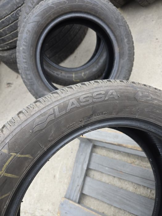 Anvelope de iarna 215-55r17 Lassa