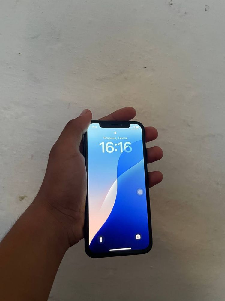 Iphone xs sotiladi