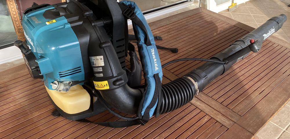 Makita EB 5300TH suflanta frunze motor in 4 timpi