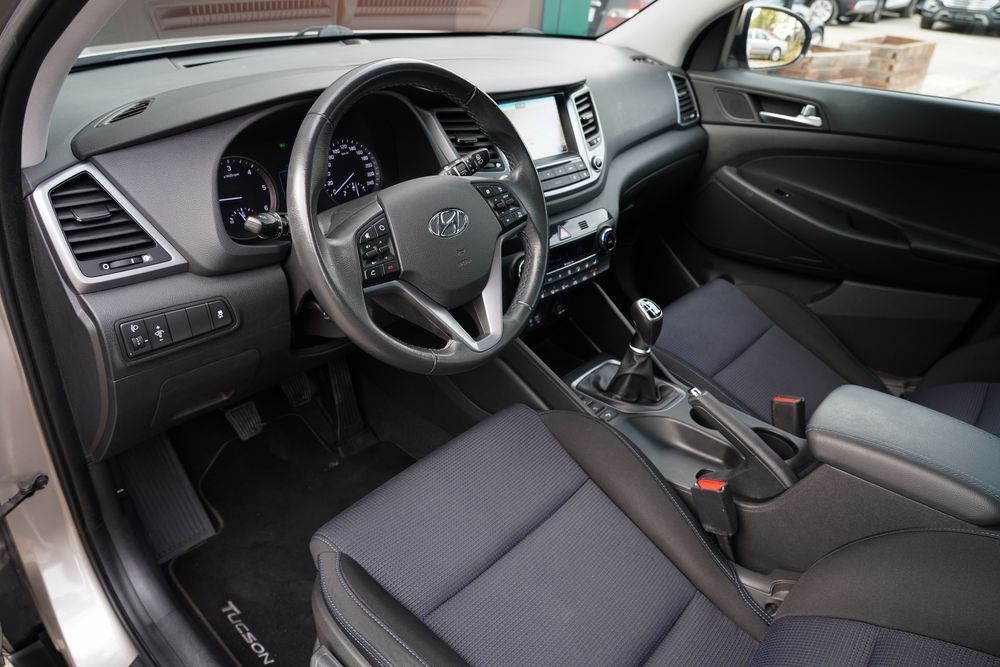 Hyundai Tucson 2WD 2016 1.7Diesel / Rate / Garantie / Transport