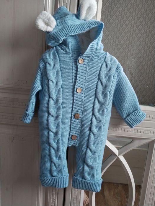 Зимний комбинезон для новорожденных