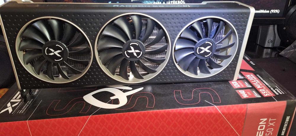 AMD Radeon RX 6750 XT 12GB XFX QICK