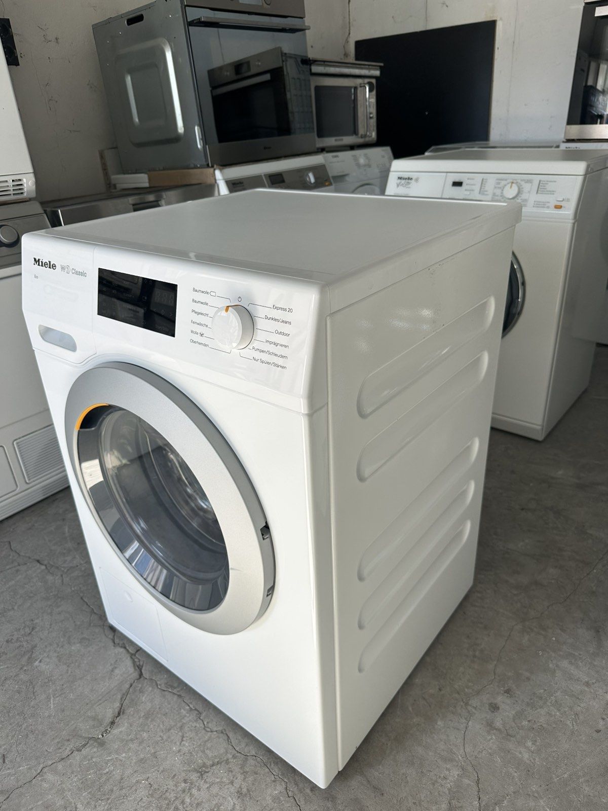 Пералня +гаранция. MIELE W1 ПЧЕЛНА ПИТА Клас А 8кг. Доставка за София