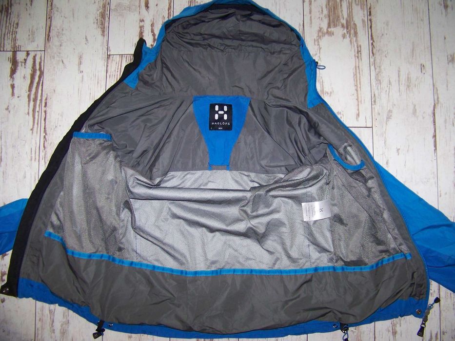 Salomon / L / Haglofs Swift II Jacket / М-S / Columbia Omni-Tech / L /