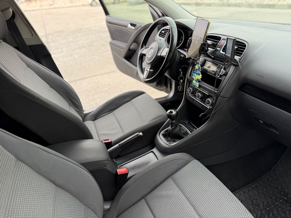 VW Golf 6 Hatchback Negru