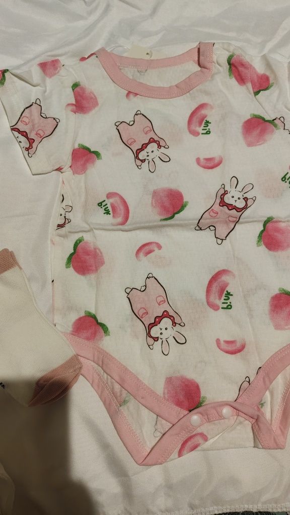 Продам одежду для девочки