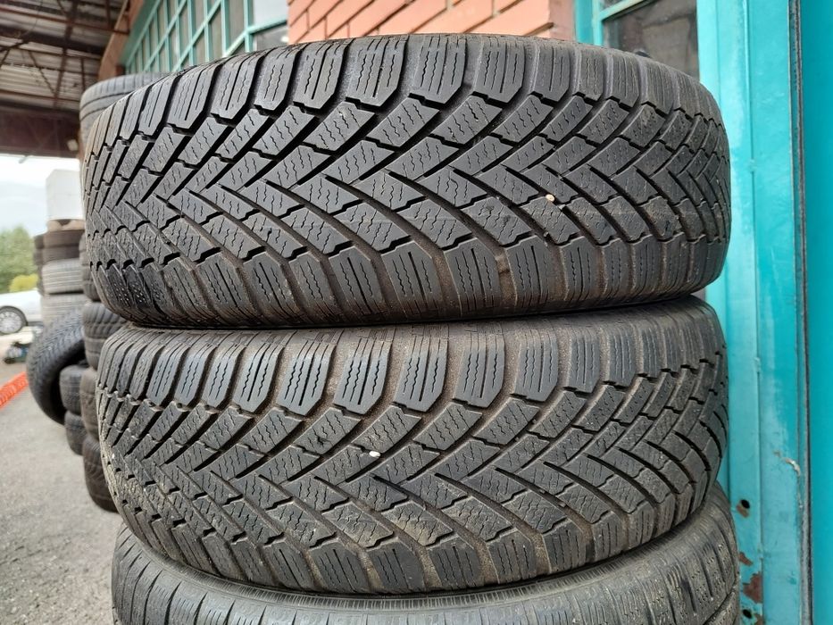 Продавам 2 зимни гуми 185/65/15 Continental