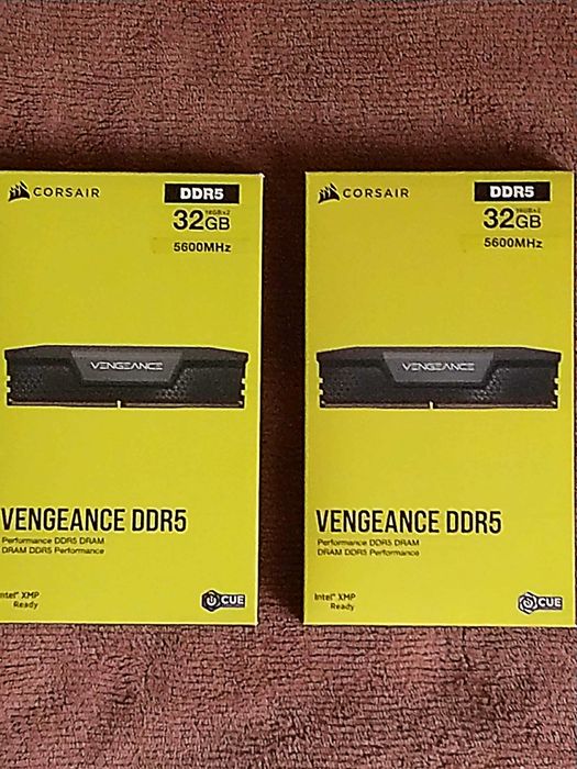 Vand Kit Memorie Corsair Vengeance 64GB (4x16GB) DDR5-5600C36