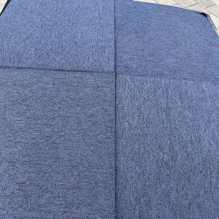 Mocheta modulara 50 x 50 cm, albastru inchis