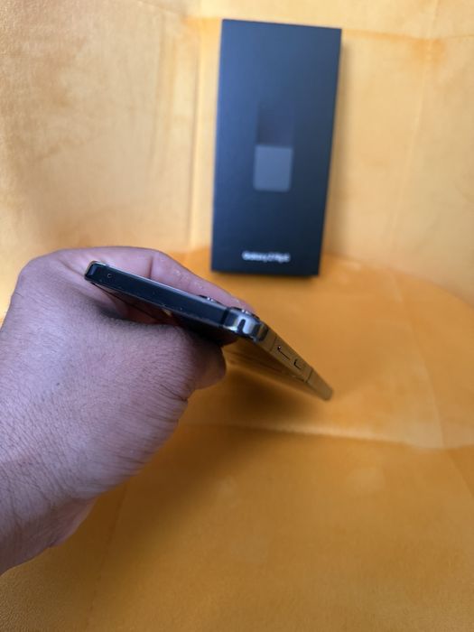 Samsung z flip 5