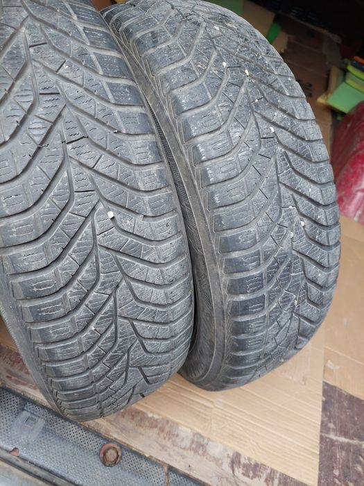 195/65R15 зимни гуми