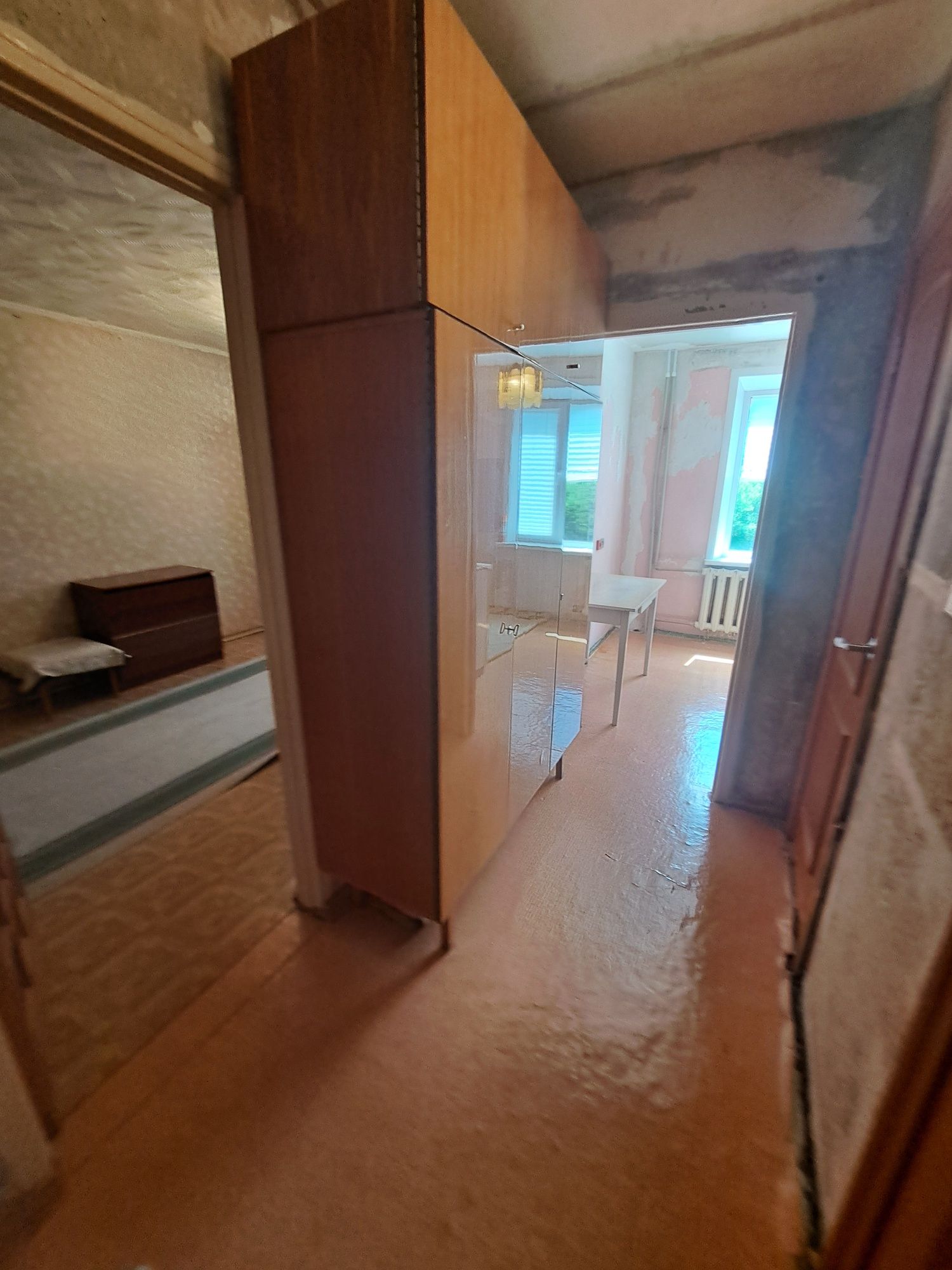 Продаём однокомнатную квартиру УП на 8ом м-не