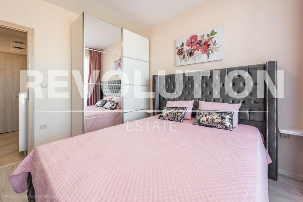 Дава се под наем Двустаен апартамент в Варна, Аспарухово - 75 кв.м за 700 € - Снимка #5