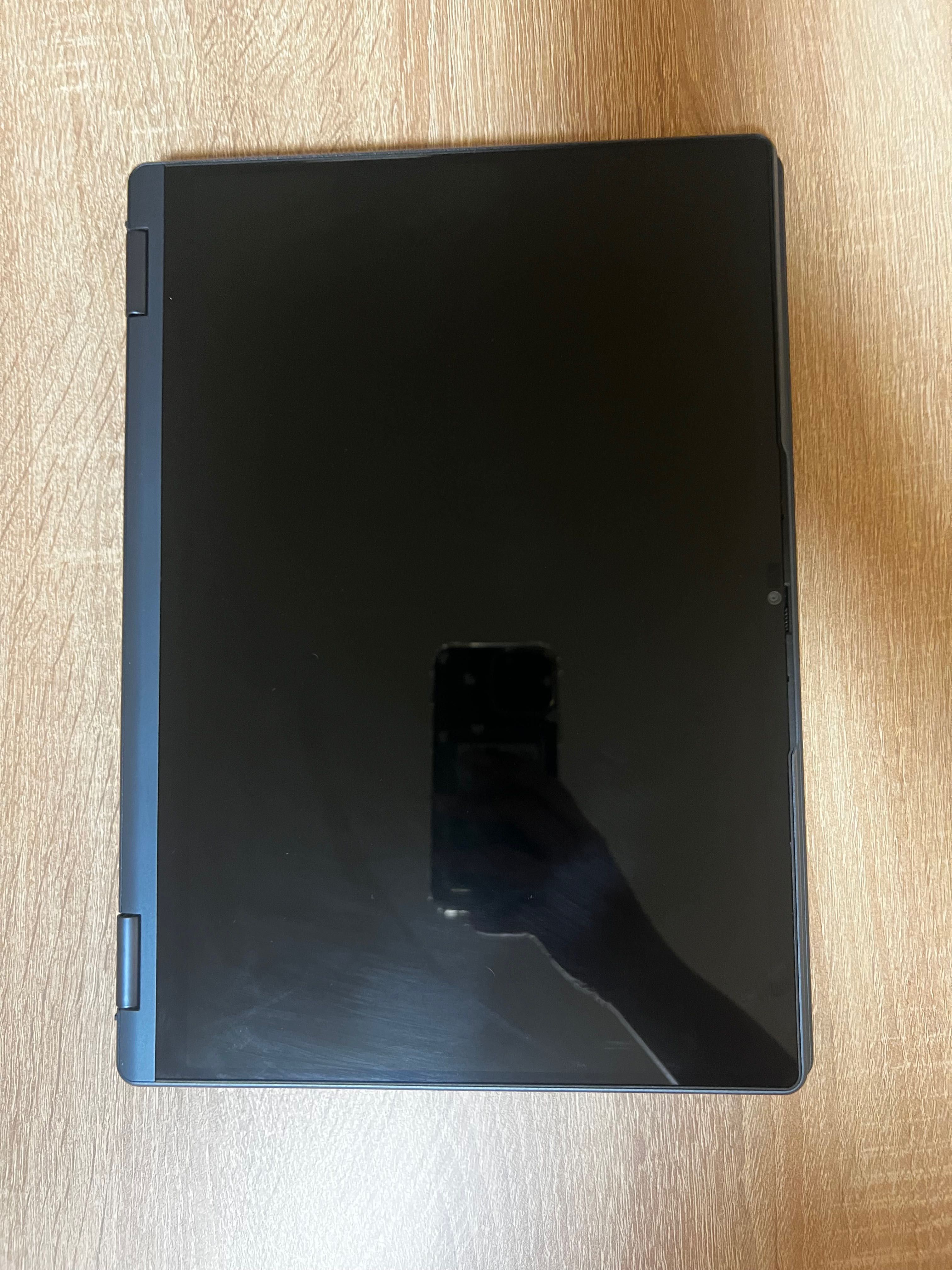 Лаптоп Lenovo Yoga 6