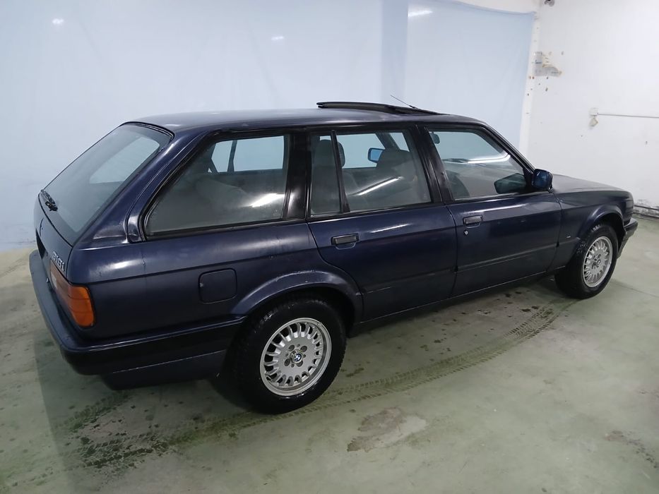 Bmw e30 318i Ursulet touring