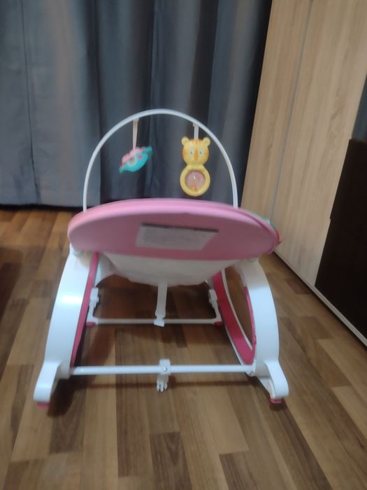 Balansoar bebeluș in stare perfecta,