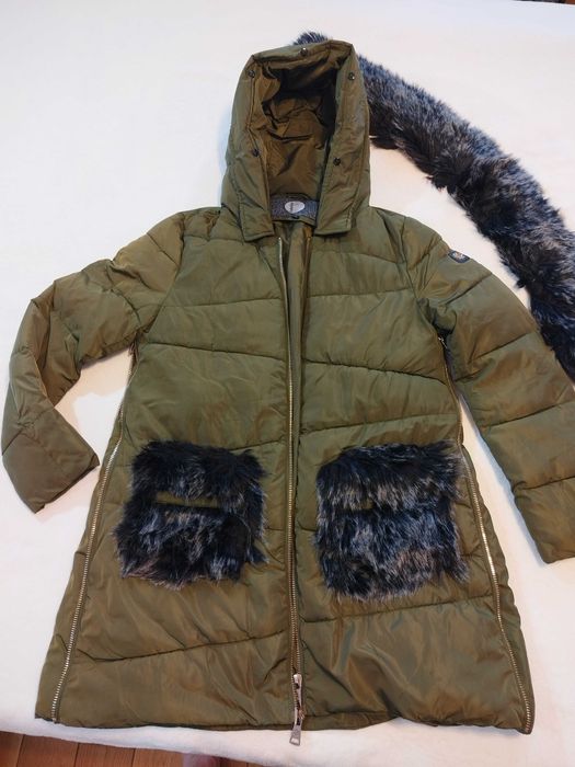 Дамско зимно яке Fabrizia