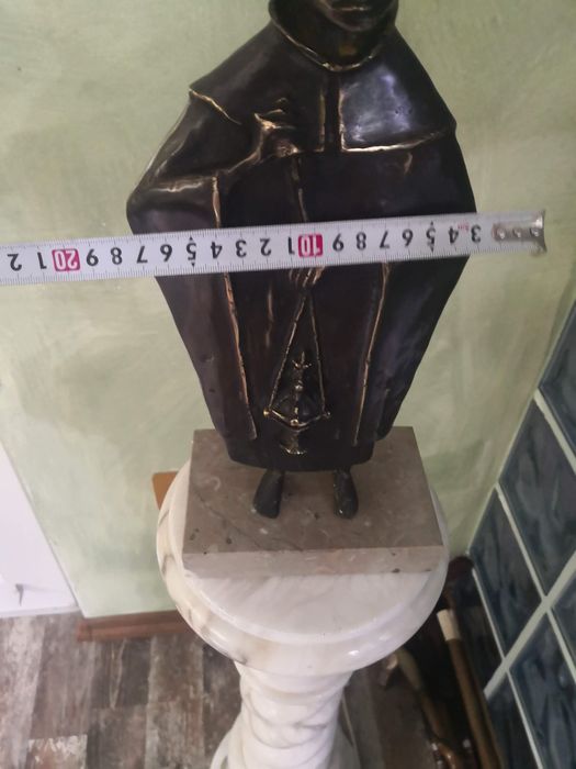 Vînd statueta din bronz ion Iancut
