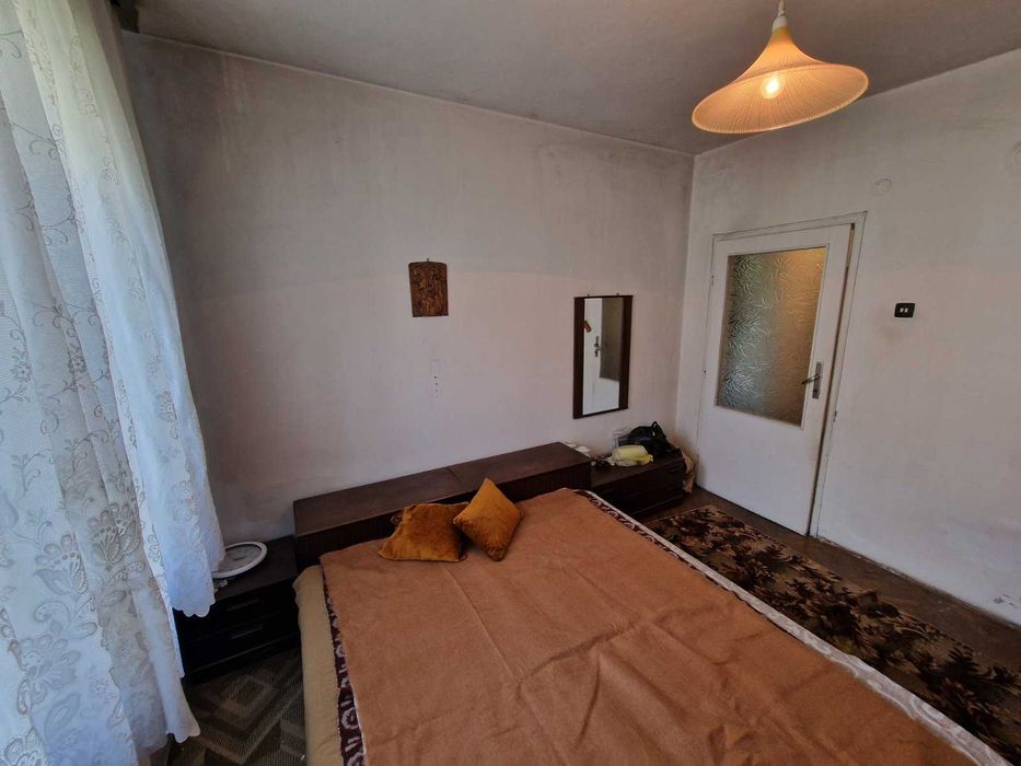 Продава се Многостаен апартамент в Шумен, Център - 97 кв.м за 1183 €/кв.м - Снимка #10