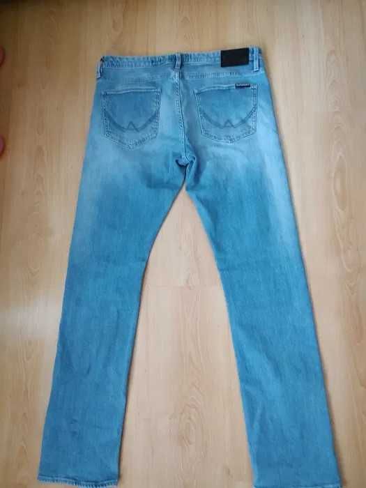 Superdry 33/32, Nudie jeans 33/34