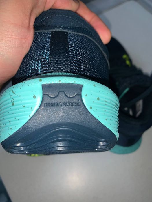 Кроссовки Nike Lebron