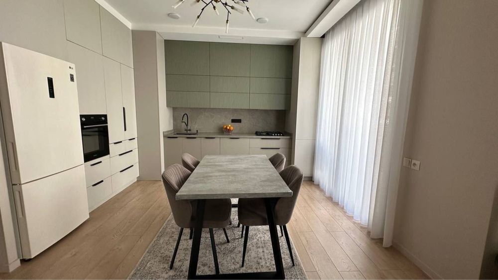 Сдаётся КВАРТИРА 4/3/7 на 100м2 ЖК "Via Port" Ор-р: Грузинский дворик