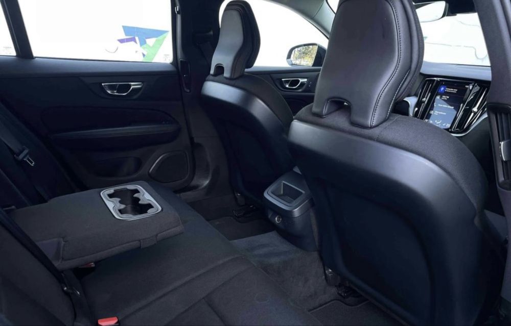 Volvo/Schimb v60 2020 momentum