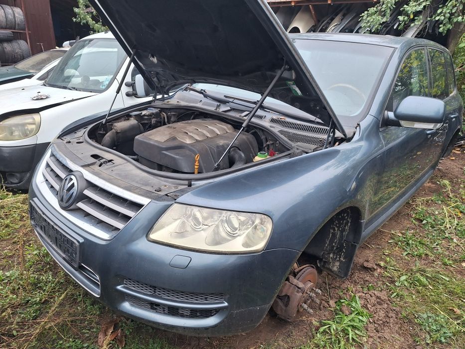 Dezmembrari Vw Touareg 7L 2.5 tdi an 2005