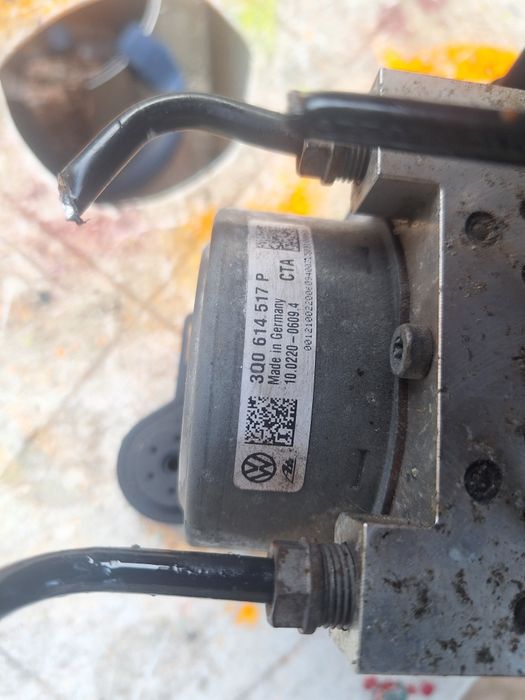 Pompa ABS VW Passat B8,Golf 7 Skoda Octavia 3 3Q0 907 379 P