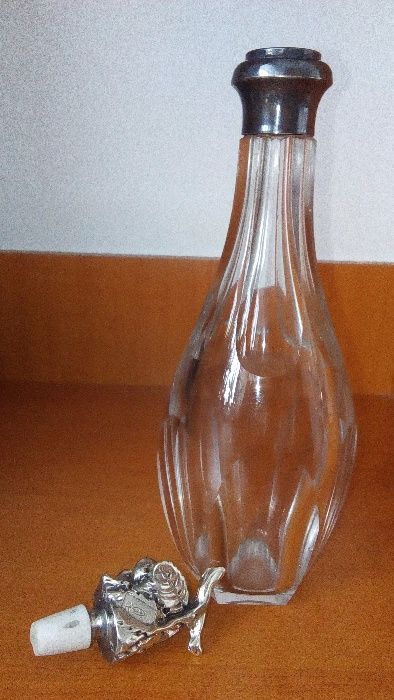 Vand sticla de cristal Art deco cu dop placat cu argint