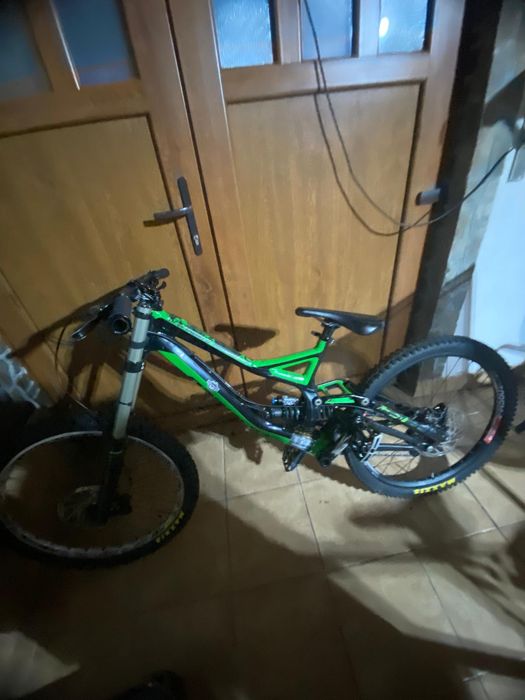 Bicicleta Specialized demo 8